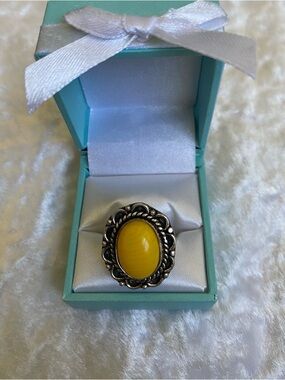 🍀925 Butterscotch Amber Swirl Statement Ring with Ornate Setting